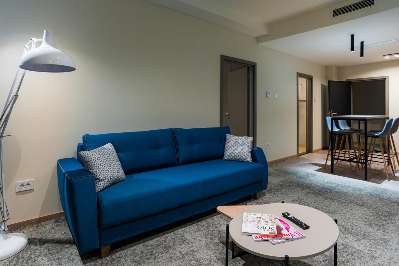 Hotel Forum Garni ซูโบติกา ภายนอก รูปภาพ